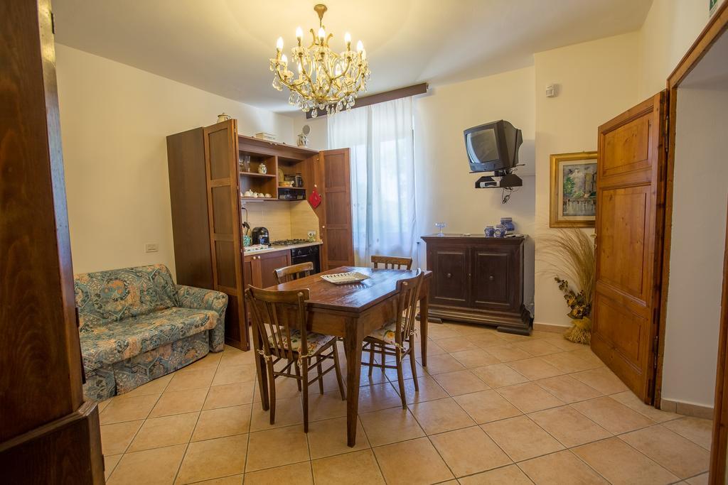 Agriturismo La Manonera Villa Montepulciano Stazione Kültér fotó